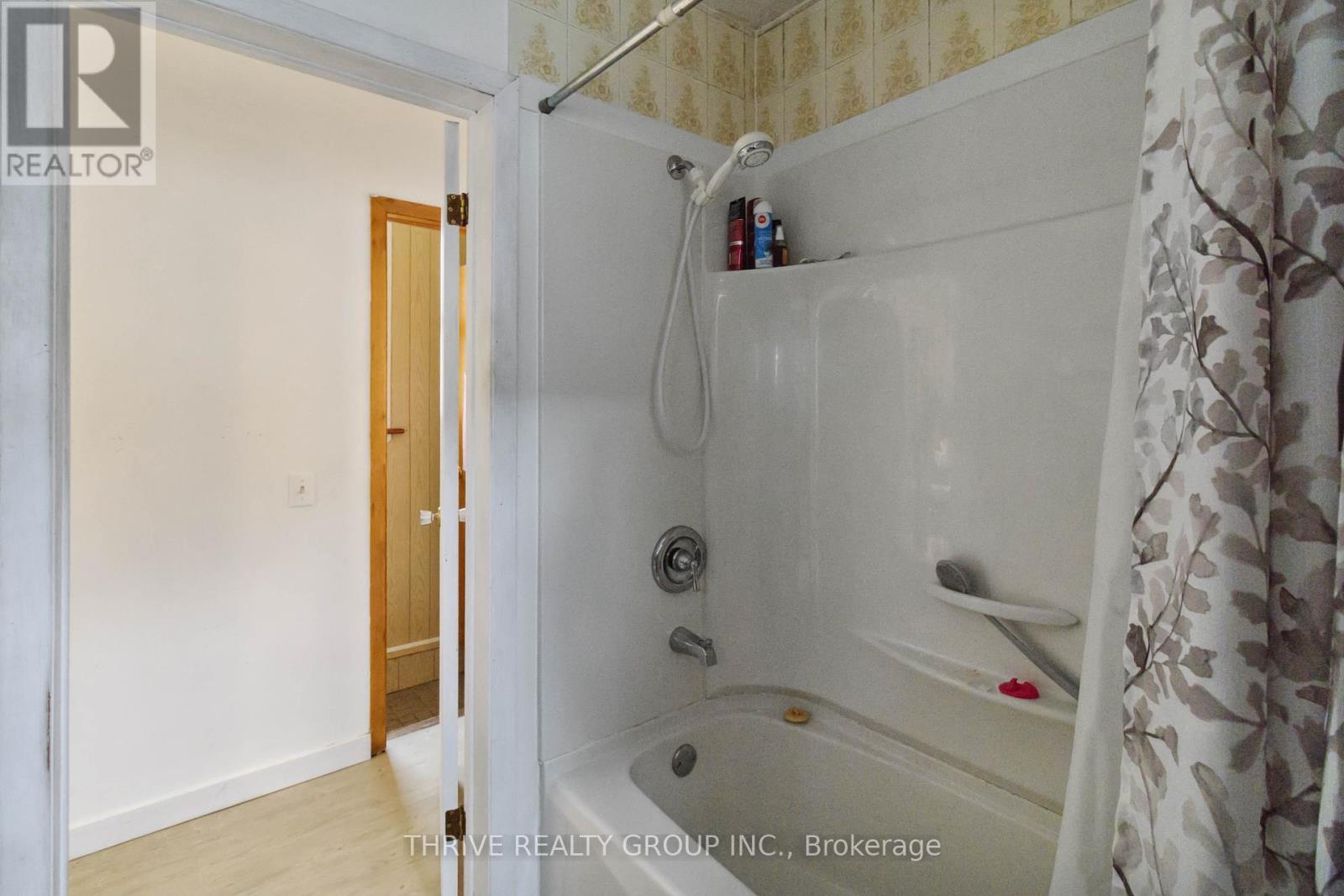 187 William Street, London East, Ontario  N6B 3B6 - Photo 44 - X12129562