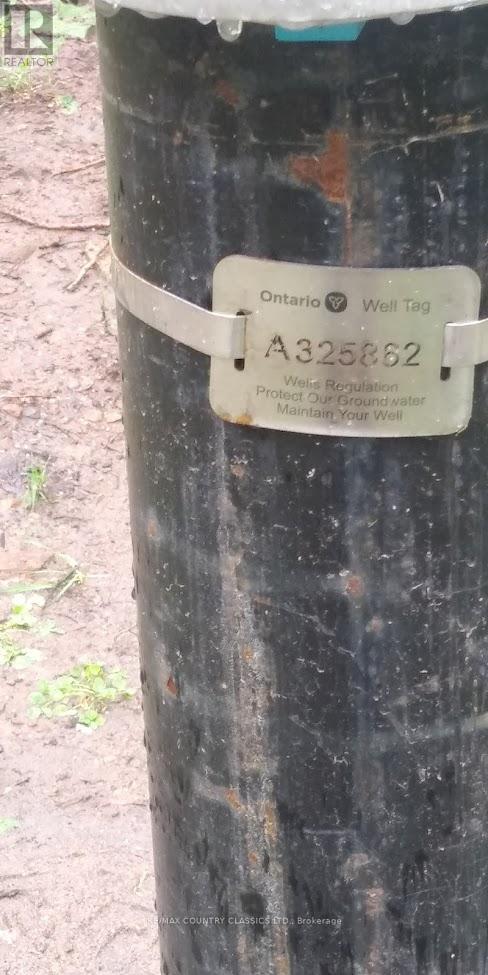 47 Arbor Vitae Road E, Madawaska Valley, Ontario  K0J 1B0 - Photo 4 - X12129543