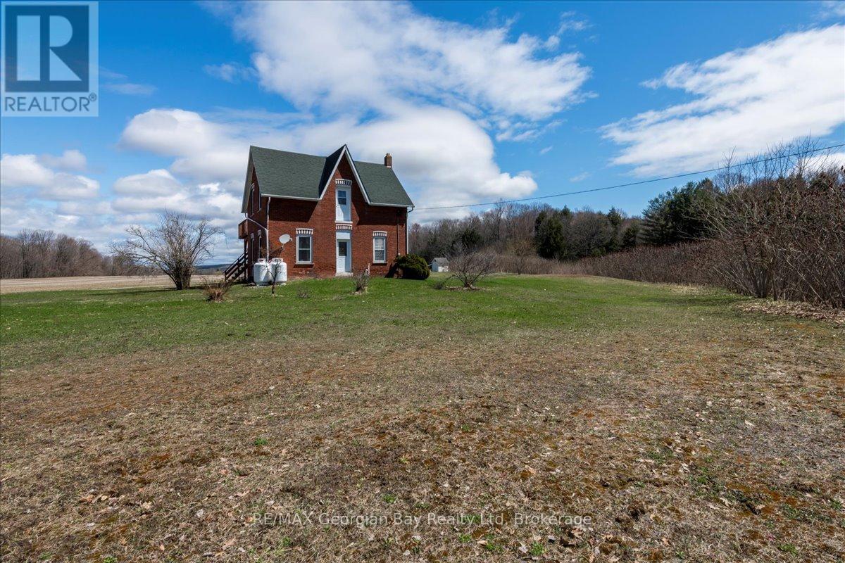 579 Marshall Road, Tiny, Ontario  L4R 0E3 - Photo 22 - S12105525