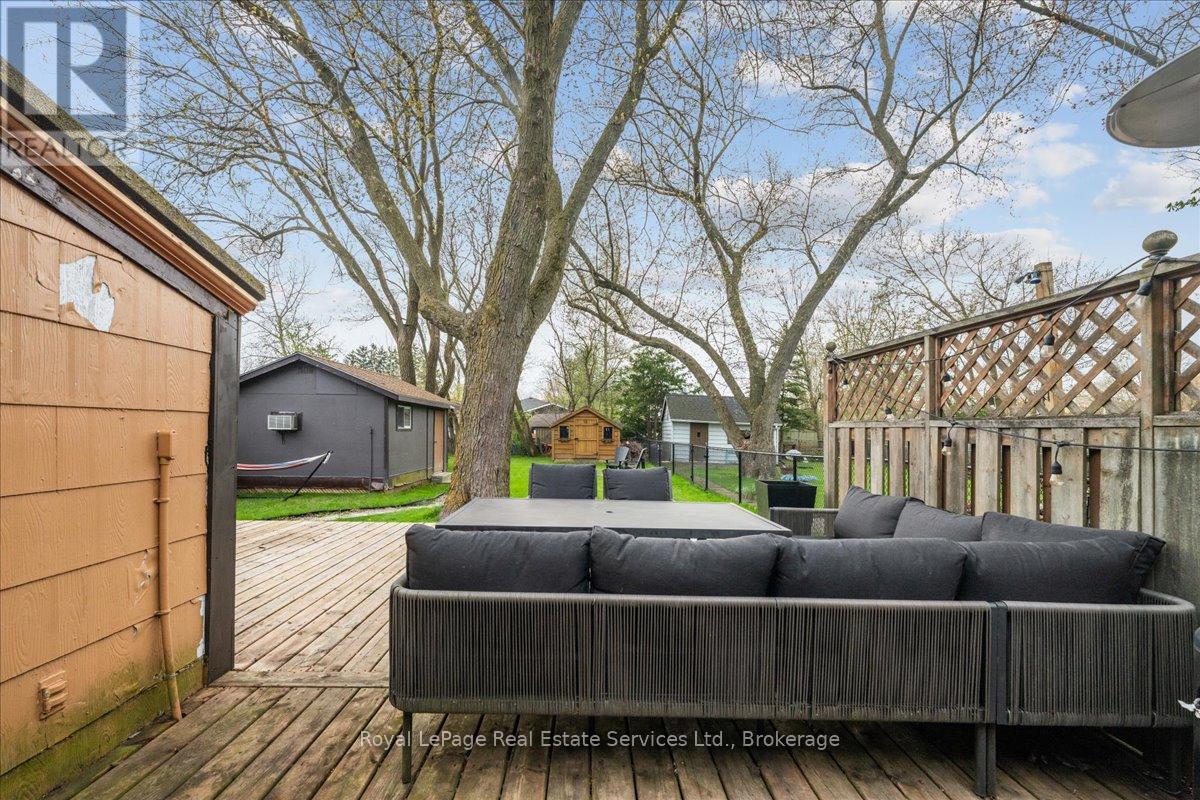 160 Home Street, Stratford, Ontario  N5A 2A1 - Photo 21 - X12129560