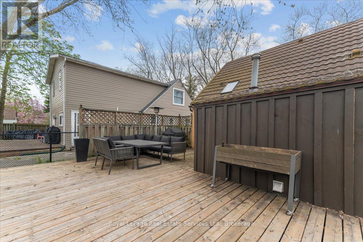 160 Home Street, Stratford, Ontario  N5A 2A1 - Photo 25 - X12129560