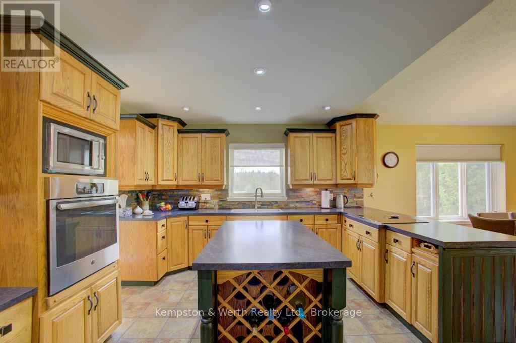 112 Old Bridge Road S, West Grey, Ontario  N4N 3B8 - Photo 12 - X12129544