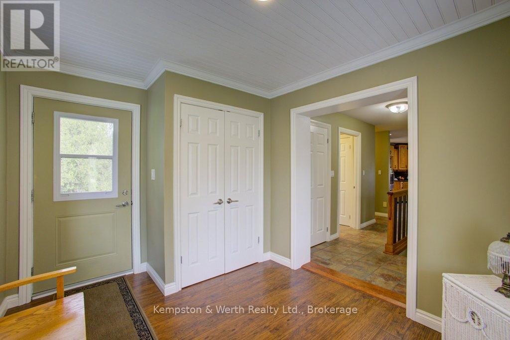112 Old Bridge Road S, West Grey, Ontario  N4N 3B8 - Photo 6 - X12129544