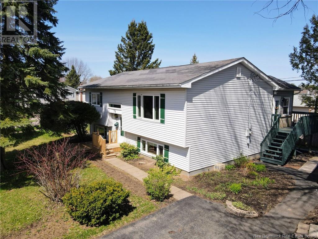 Property at 79 Autumn Terrace image 1