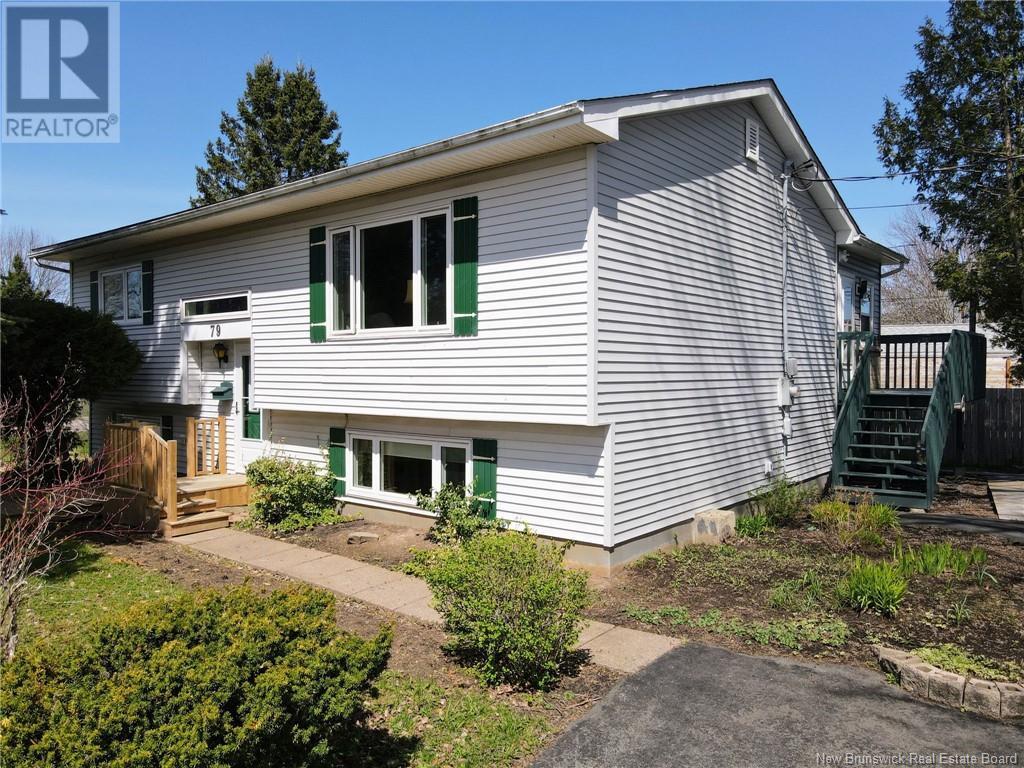 Property at 79 Autumn Terrace image 2