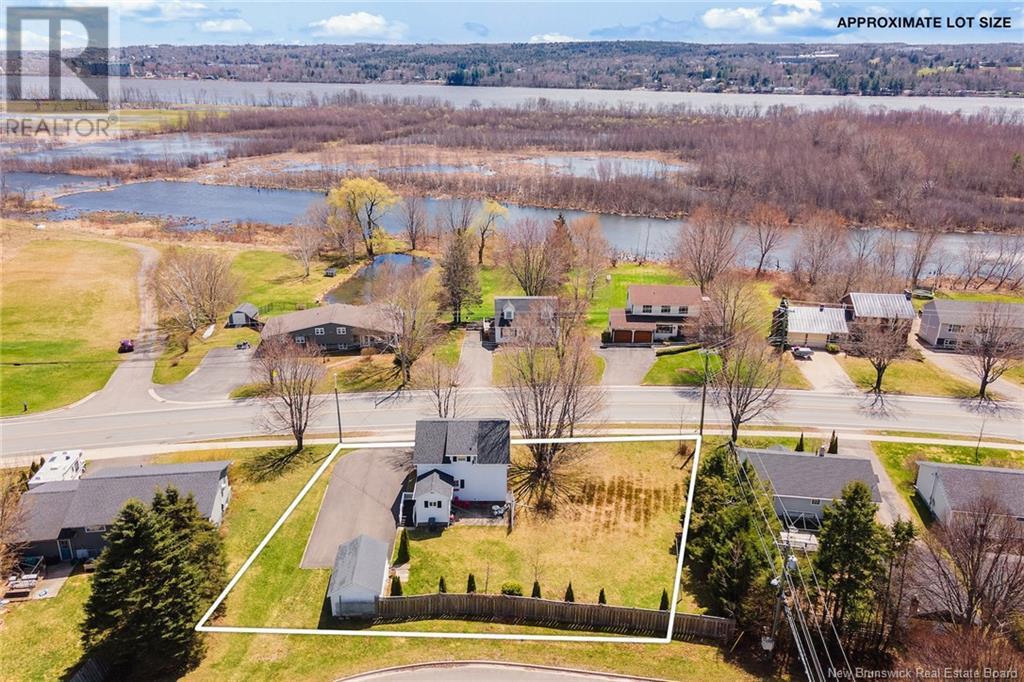 201 Sunset Drive, Fredericton, New Brunswick  E3A 1A4 - Photo 33 - NB117480
