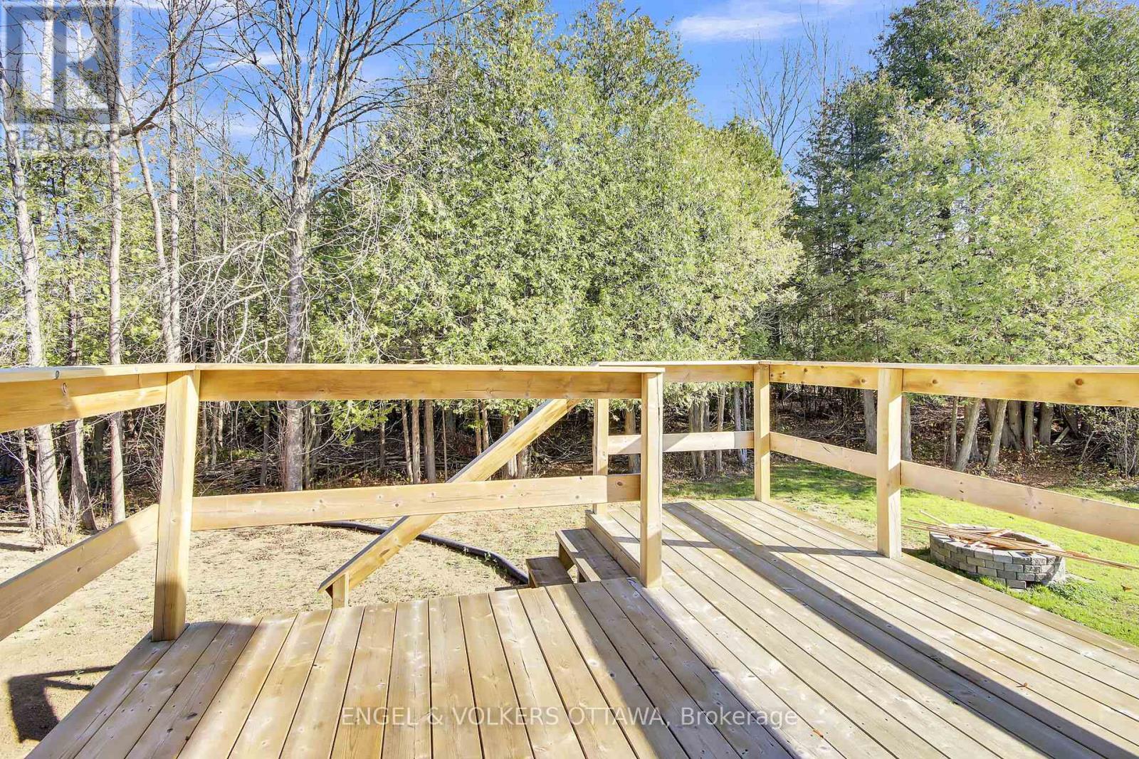 4715 Kelso Street E, Augusta, Ontario  K0E 1T0 - Photo 8 - X12129541