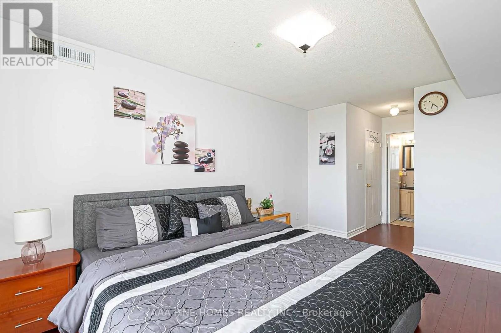 1111 - 2550 Lawrence Avenue E, Toronto, Ontario  M1P 4Z3 - Photo 29 - E12129528
