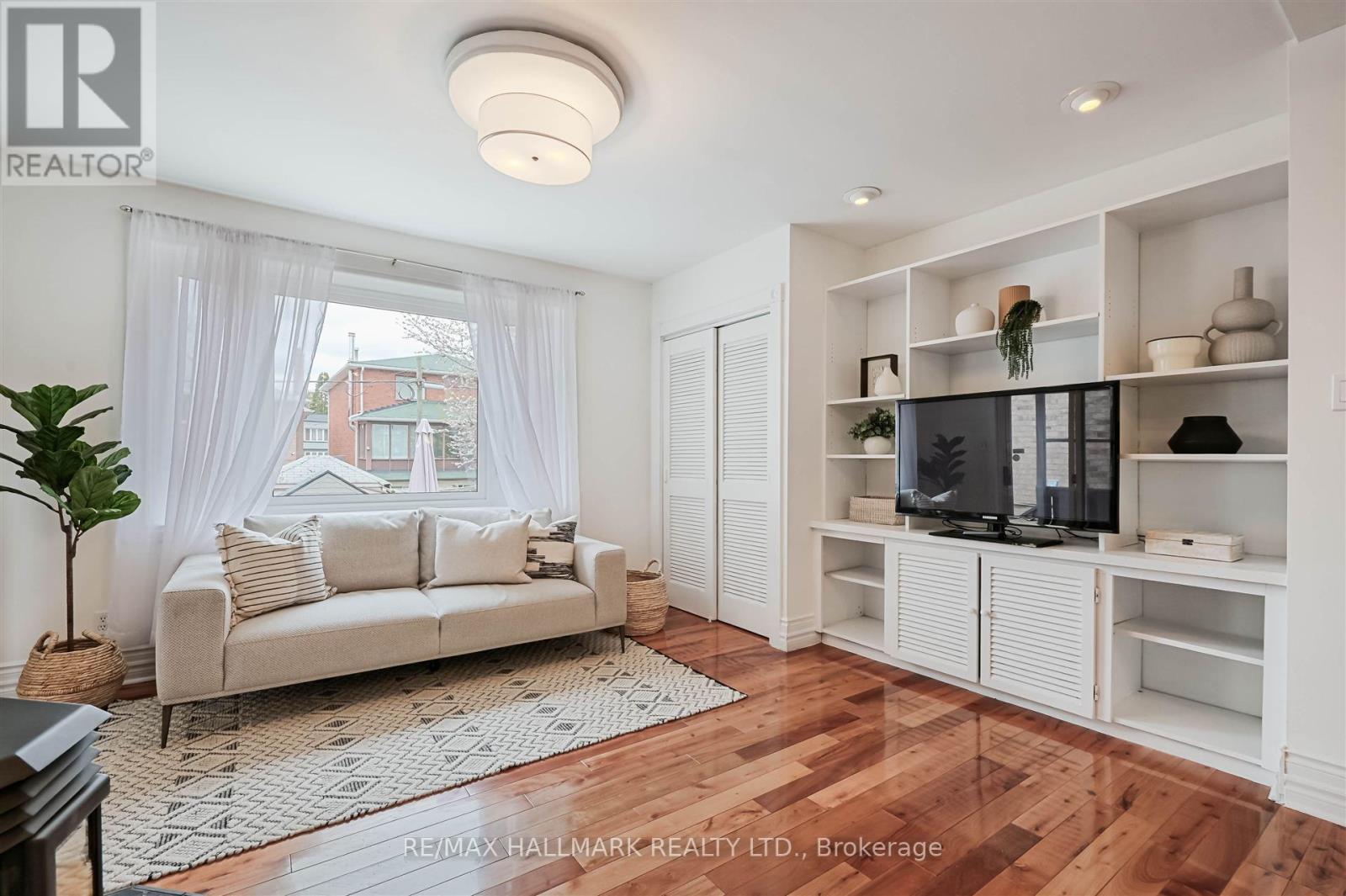 60 Maybourne Avenue, Toronto (Clairlea-Birchmount), Ontario  M1L 2V9 - Photo 17 - E12129564