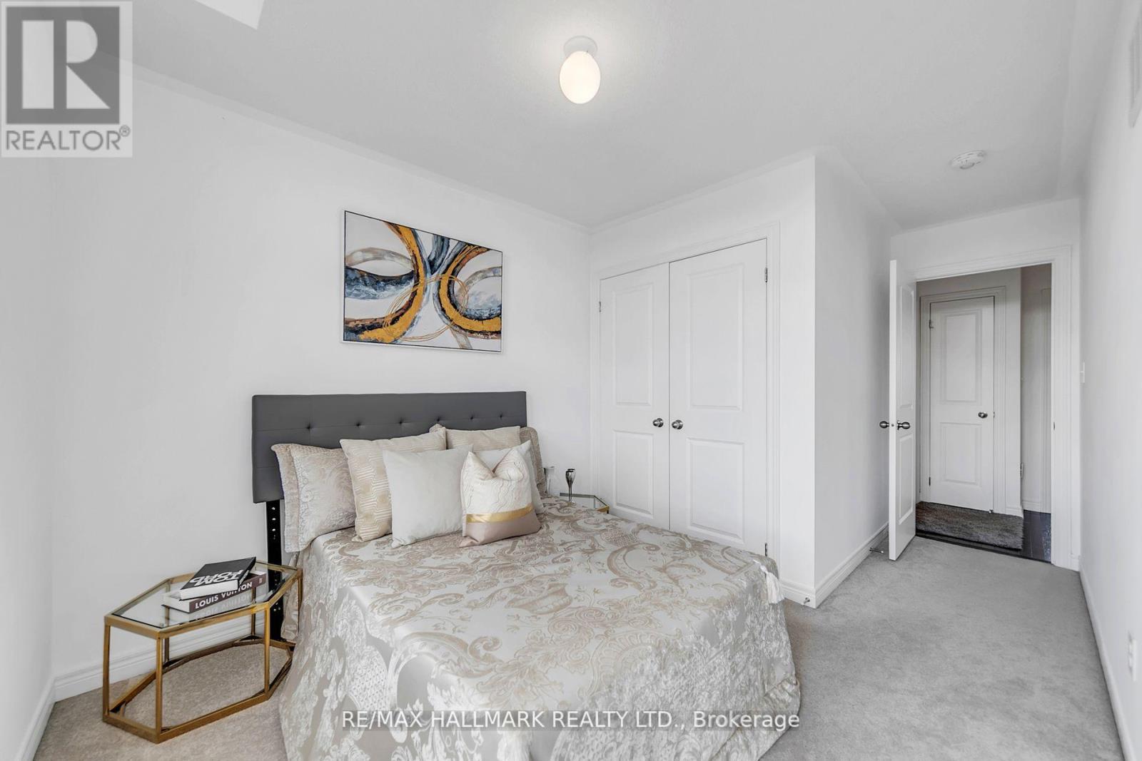 284 King Road, Richmond Hill, Ontario  L4E 1H3 - Photo 19 - N12129555