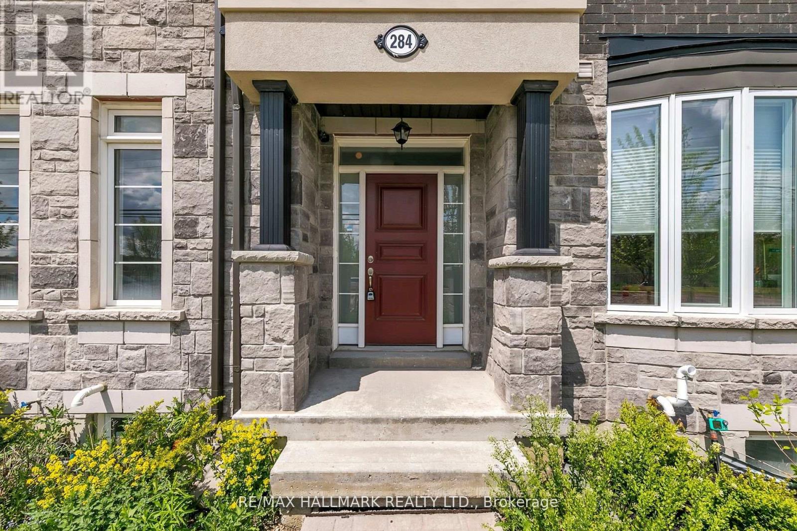 284 King Road, Richmond Hill, Ontario  L4E 1H3 - Photo 31 - N12129555