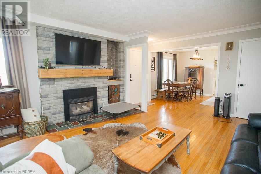 1039 St. John's Road W, Walsh, Ontario  N3Y 4K1 - Photo 4 - 40725360