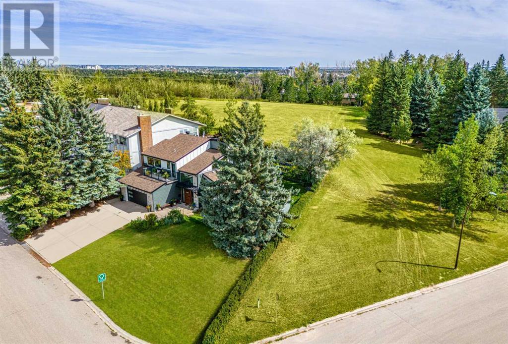 Property at 204 Pump Hill View SW image 4