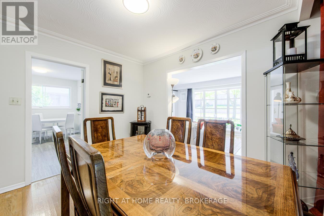 243 Appleby Line, Burlington, Ontario  L7L 2X3 - Photo 14 - W12129510