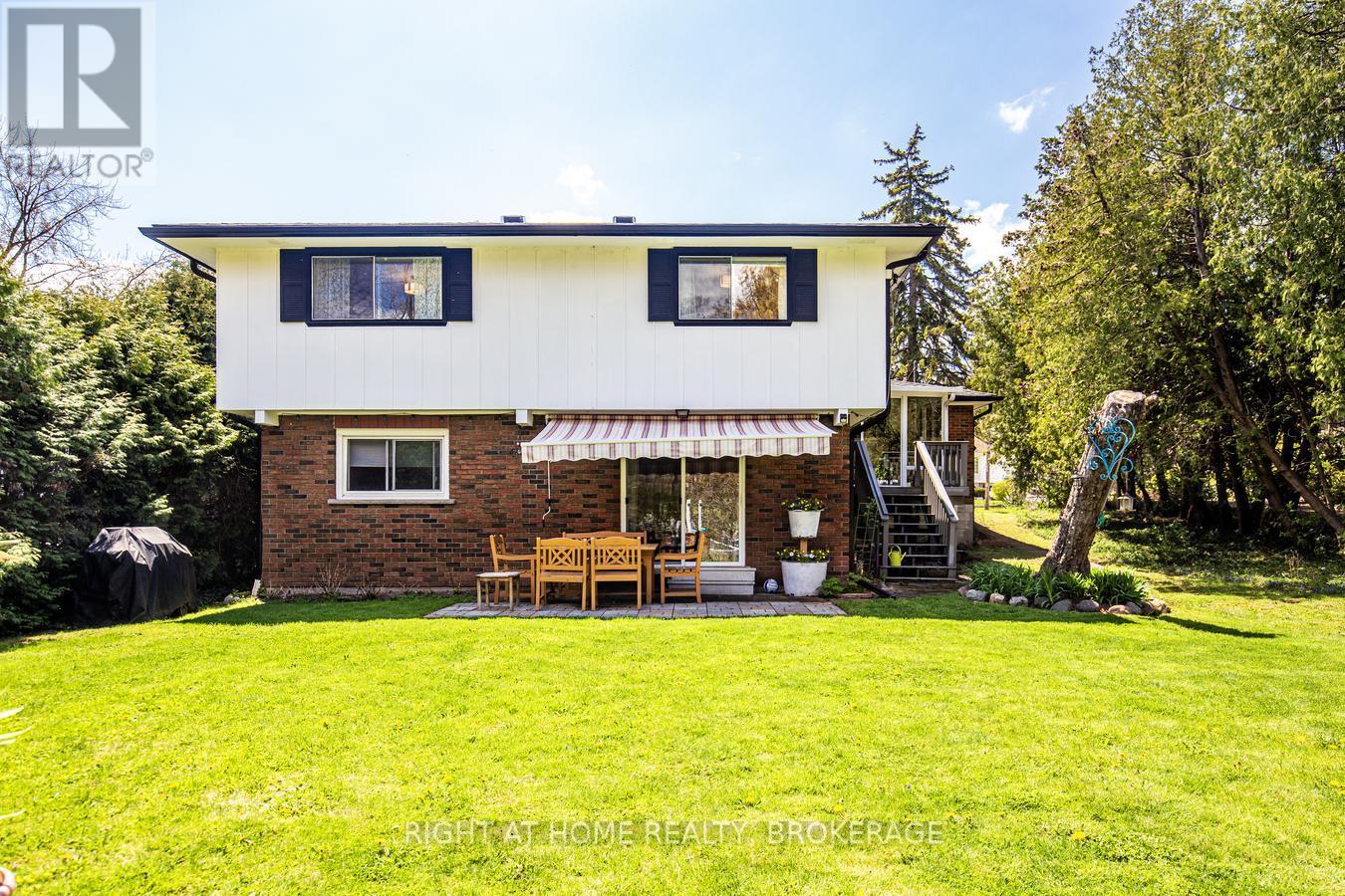243 Appleby Line, Burlington, Ontario  L7L 2X3 - Photo 42 - W12129510