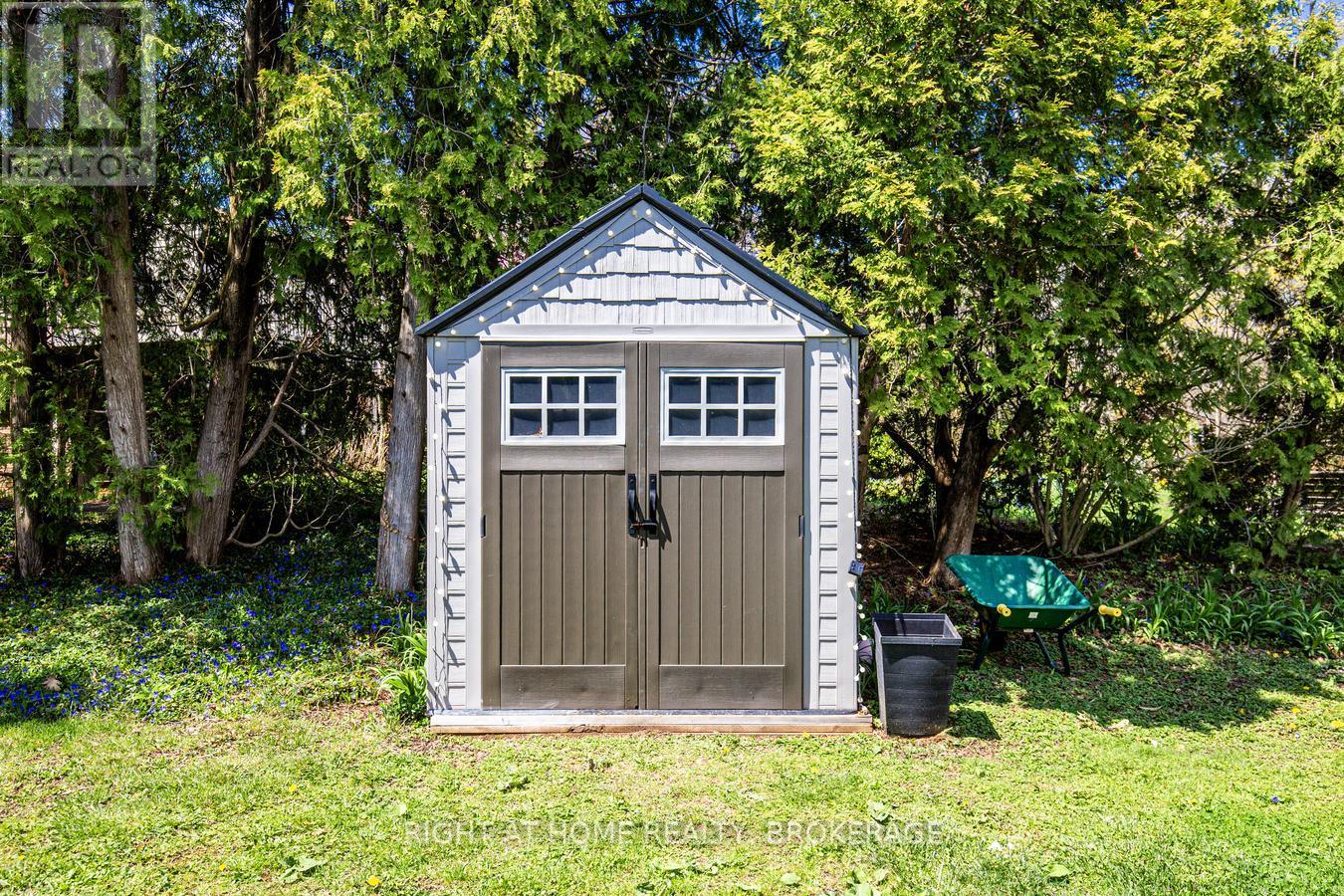 243 Appleby Line, Burlington, Ontario  L7L 2X3 - Photo 43 - W12129510