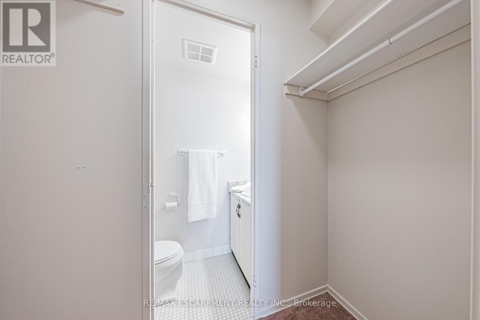 706 - 2055 Upper Middle Road, Burlington, Ontario  L7P 3P4 - Photo 20 - W12129524