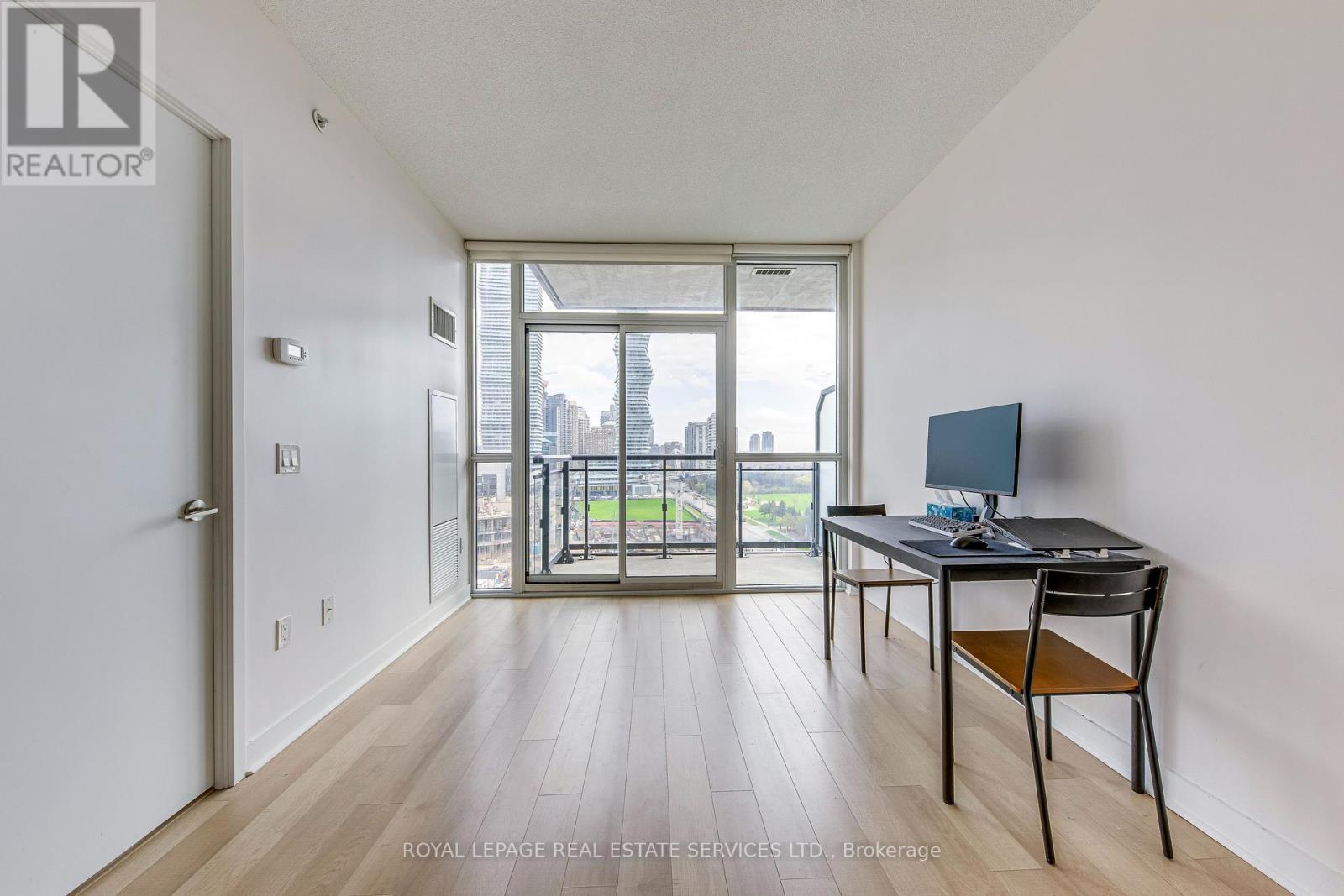 910 - 3975 Grand Park Drive, Mississauga (City Centre), Ontario  L5B 4M6 - Photo 17 - W12129527