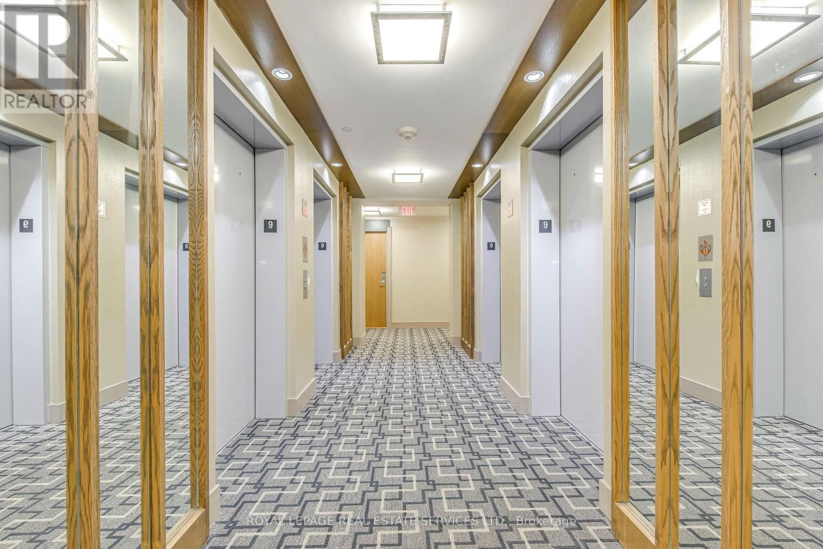 910 - 3975 Grand Park Drive, Mississauga (City Centre), Ontario  L5B 4M6 - Photo 4 - W12129531