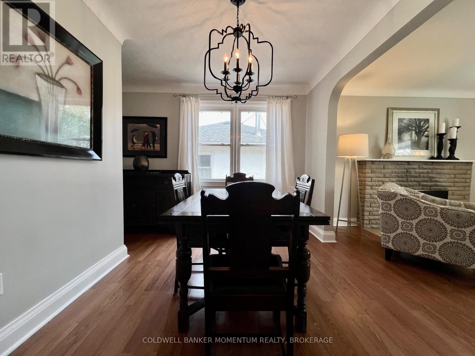 31 Woodelm Drive, St. Catharines, Ontario  L2M 4N5 - Photo 8 - X12129575