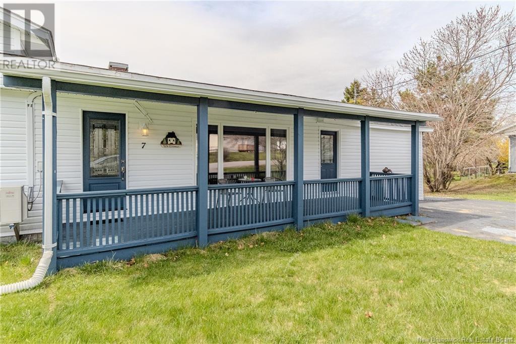 Property at 7 Myles Drive image 3