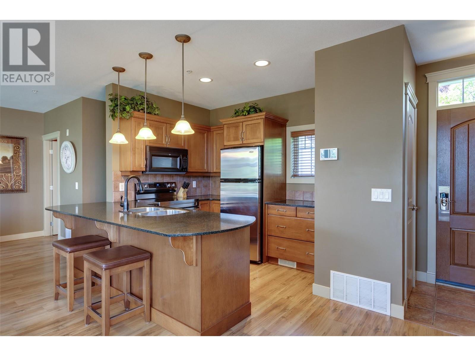 Property at 1795 Country Club Drive Unit# 124 Lot# 47 image 5