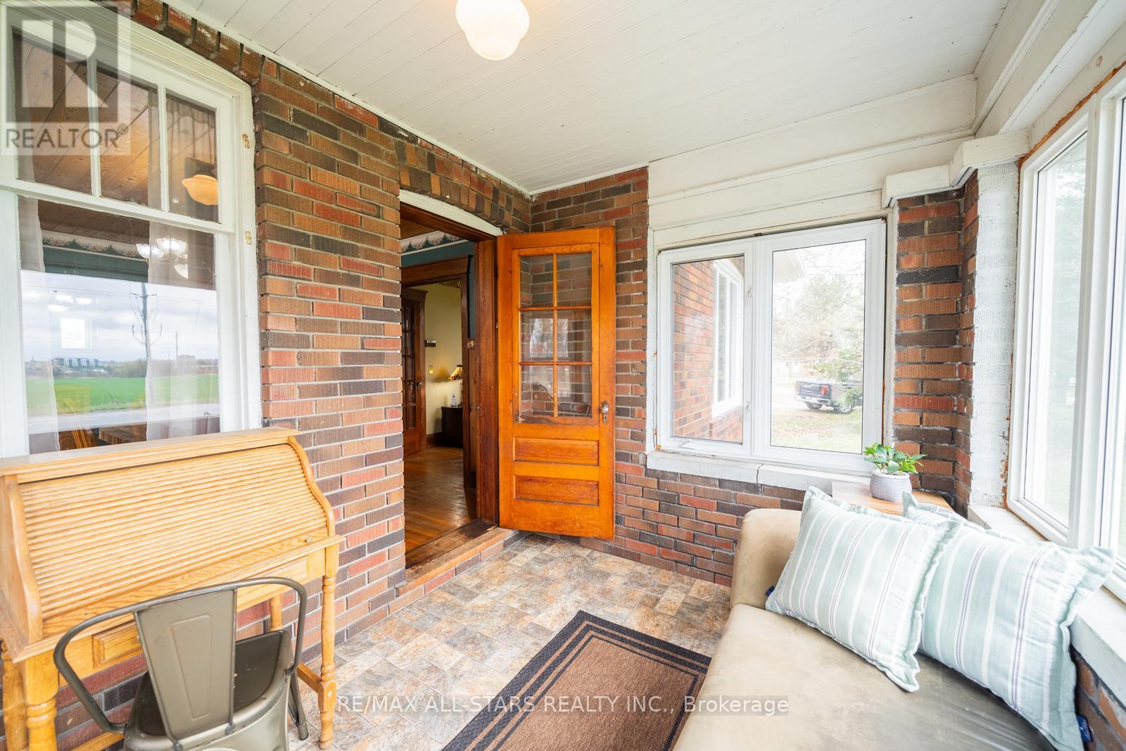 12066 48 Highway, Whitchurch-Stouffville, Ontario  L4A 7X5 - Photo 11 - N12125952