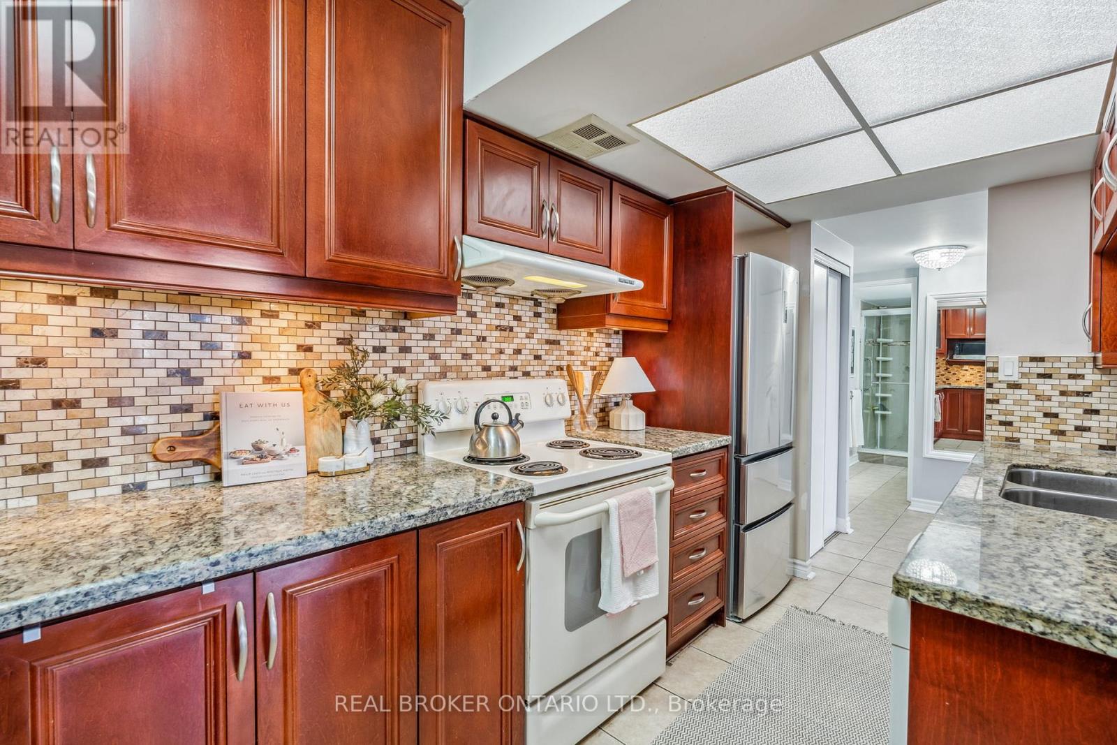 1102 - 30 Thunder Grove, Toronto, Ontario  M1V 4A3 - Photo 17 - E12129577