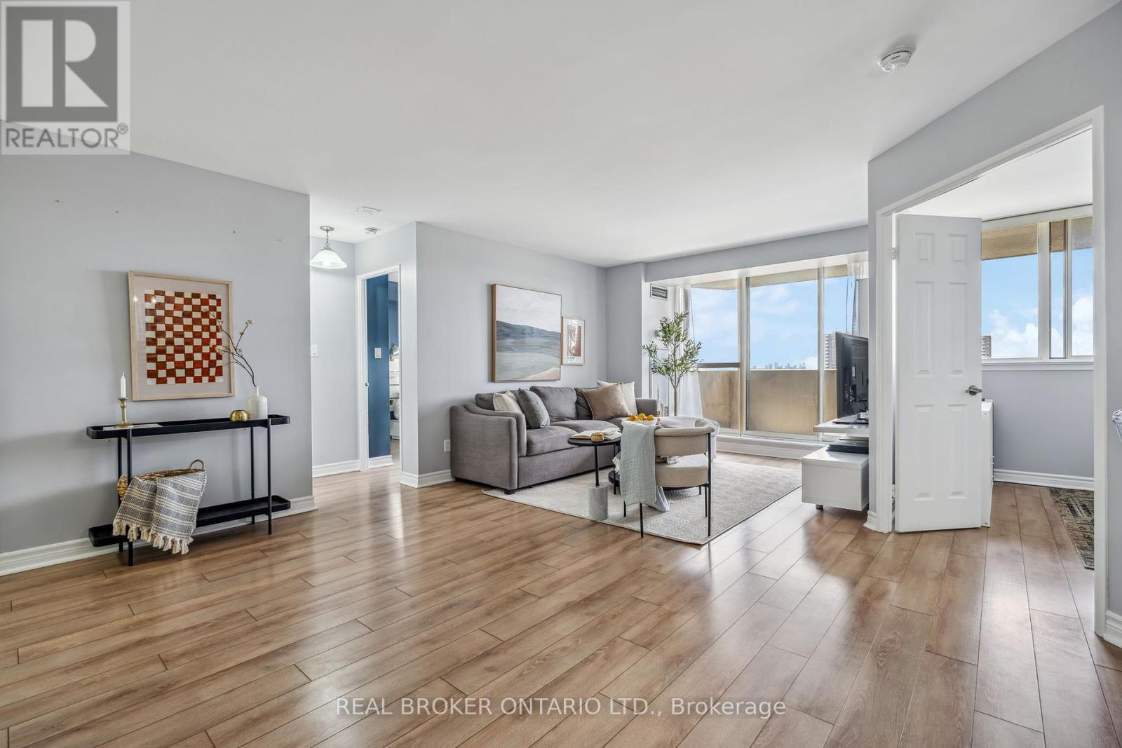 1102 - 30 Thunder Grove, Toronto, Ontario  M1V 4A3 - Photo 6 - E12129577