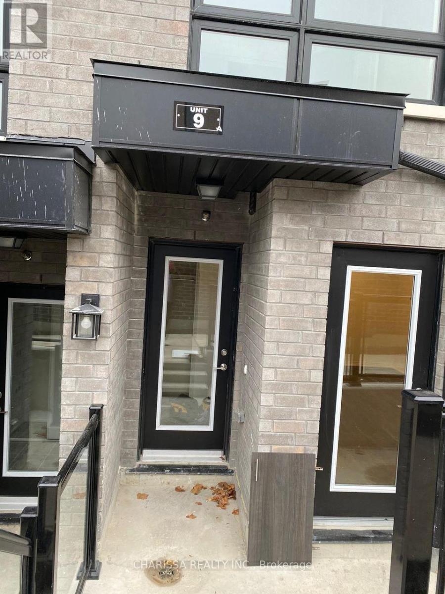 9 - 30 Liben Way, Toronto, Ontario  M1J 3Z4 - Photo 2 - E12129579