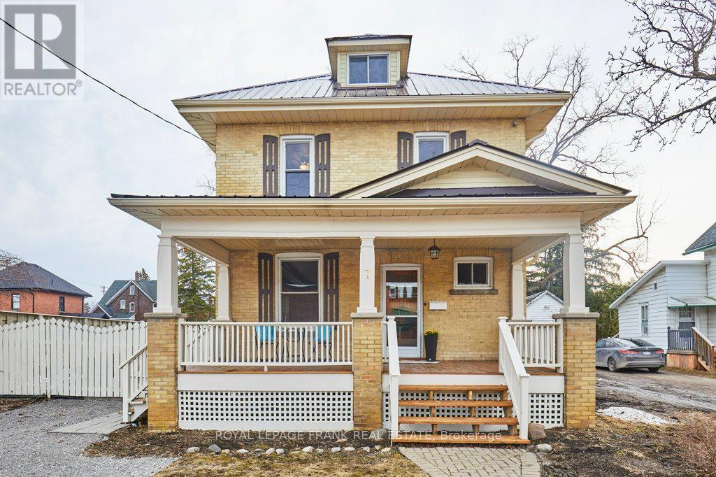 Property at 7 ADELAIDE STREET N image 1