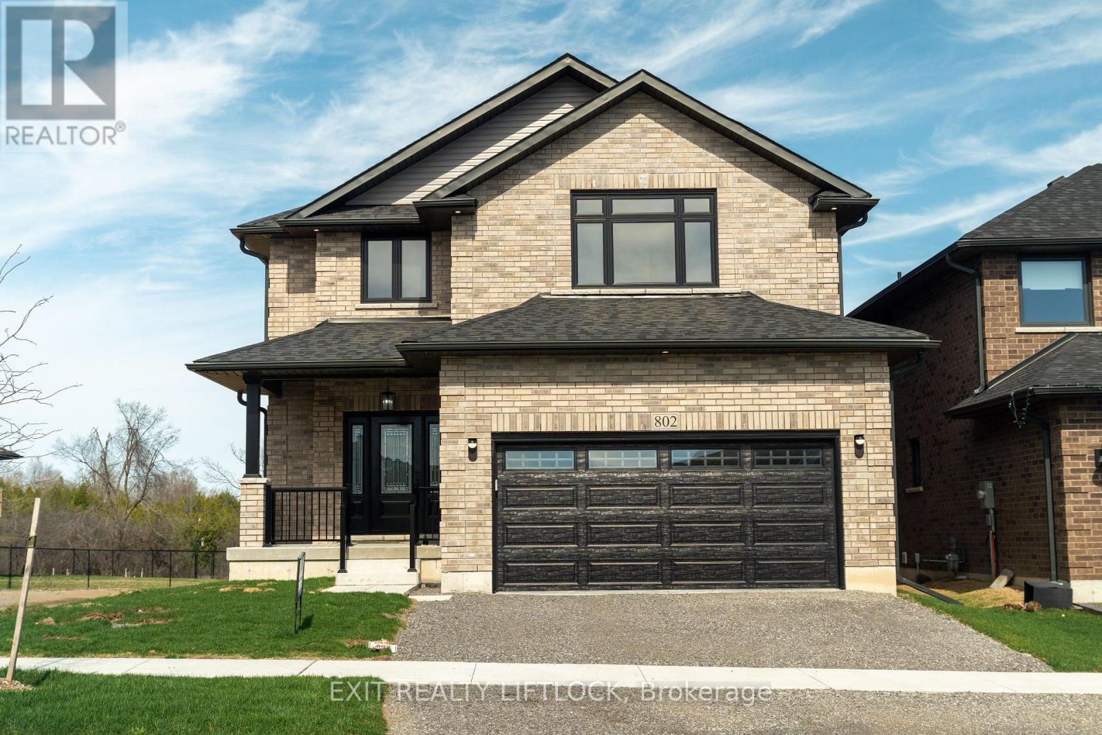 802 STEINBERG COURT, Peterborough North, Ontario