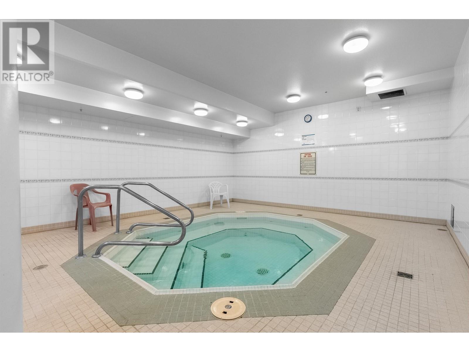 101 160 W Keith Road, North Vancouver, British Columbia  V7M 3M2 - Photo 23 - R2974978