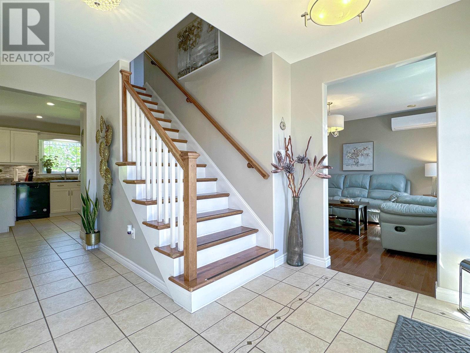Property at 55 Sheffield Crescent image 5