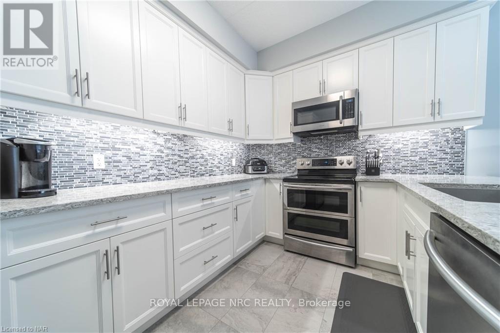 102 - 4644 Pettit Avenue, Niagara Falls, Ontario  L2E 6L4 - Photo 6 - X12129612