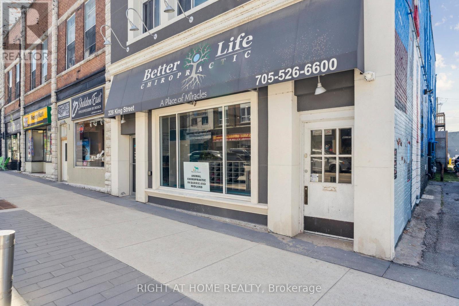 226 King Street, Midland, Ontario  L4R 3M2 - Photo 3 - S12129060