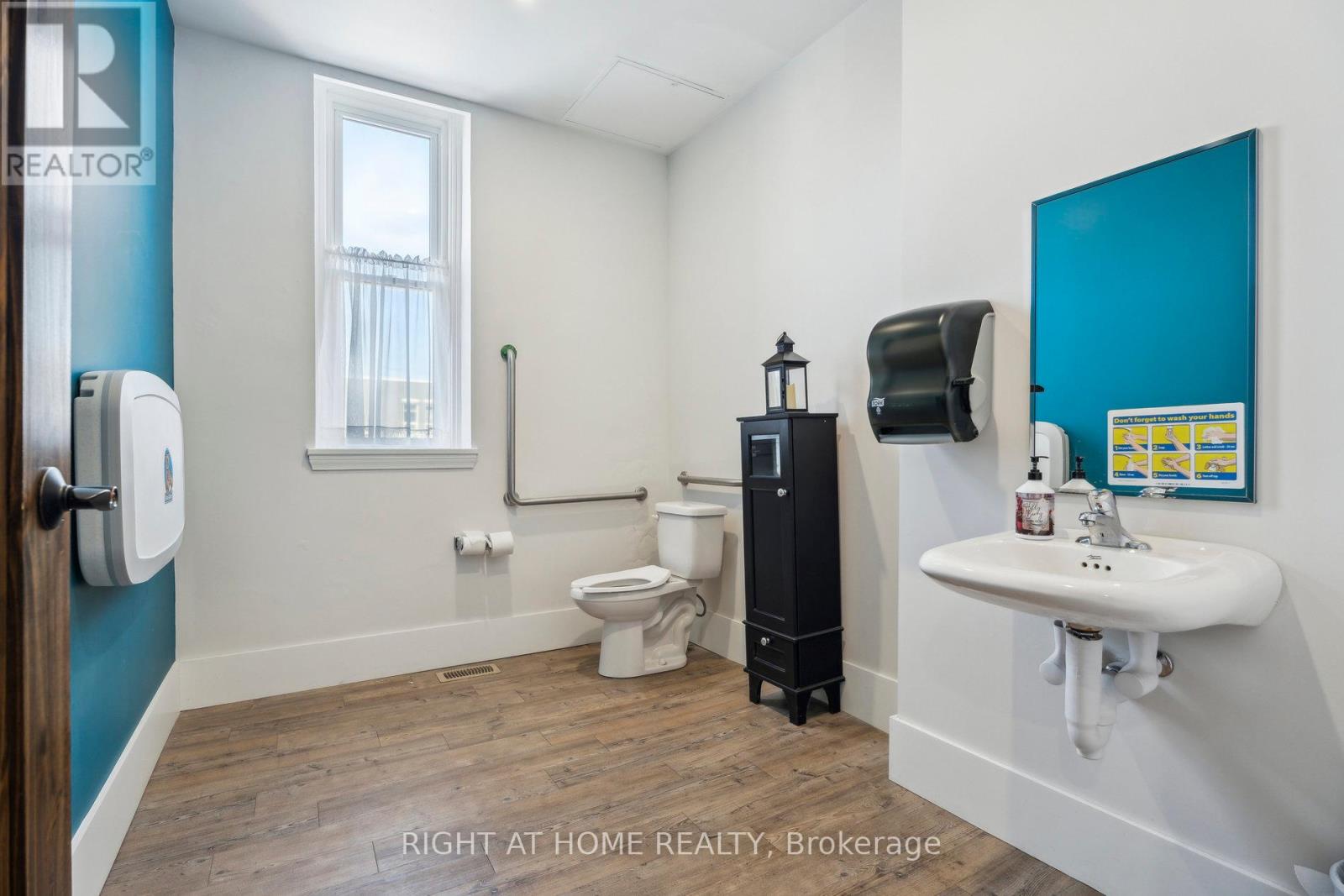 226 King Street, Midland, Ontario  L4R 3M2 - Photo 29 - S12129060
