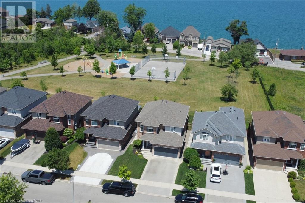 93 Whitefish Crescent, Stoney Creek, Ontario  L8E 0A6 - Photo 3 - 40725641