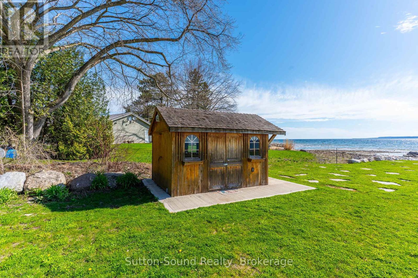 339605 Presqu'ile Road, Georgian Bluffs, Ontario  N0H 1S0 - Photo 41 - X12129641