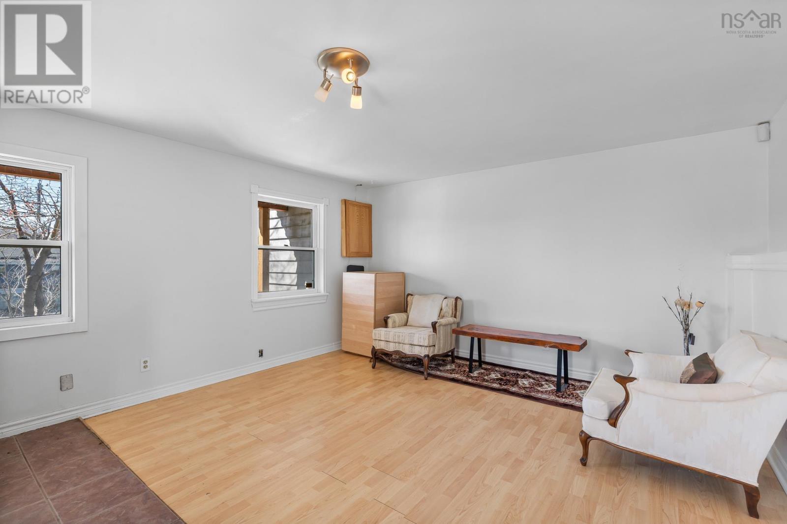 184 Herring Cove Road, Halifax, Nova Scotia  B3P 1K7 - Photo 3 - 202510059
