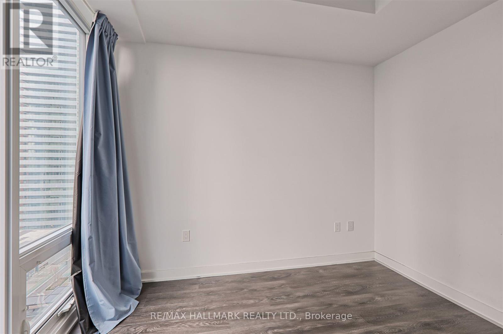 2507 - 125 Blue Jays Way, Toronto, Ontario  M5V 0L7 - Photo 23 - C12129635