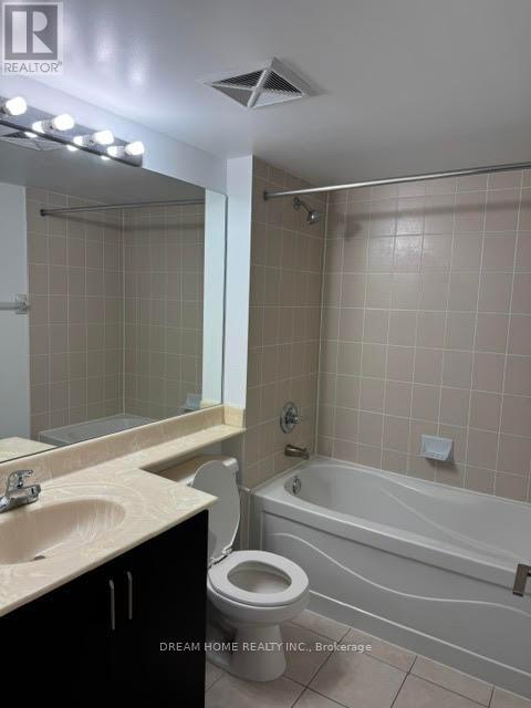 1404 - 70 Town Centre Court E, Toronto, Ontario  M1P 0B2 - Photo 11 - E12111652