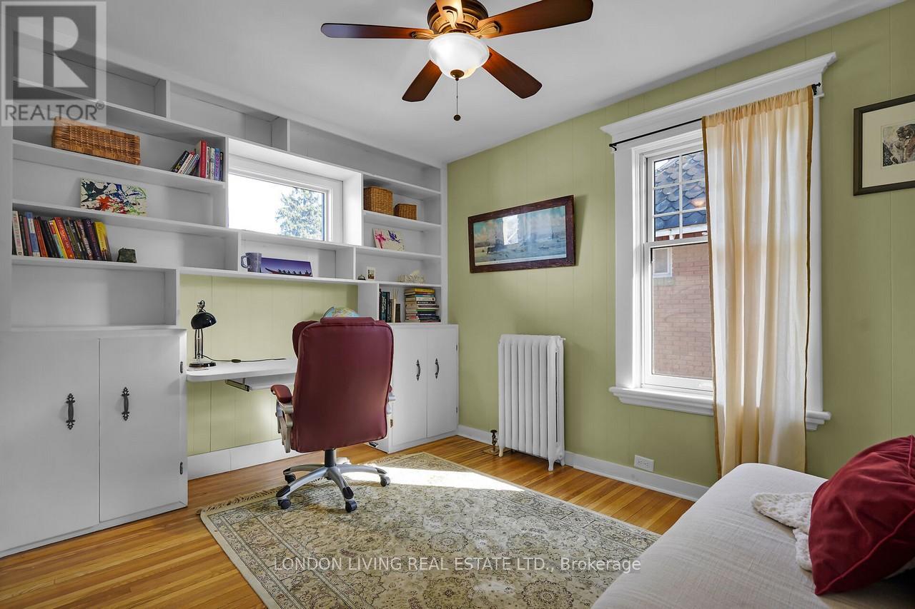 Photo 21 of 49 for 236 Ridout Street S