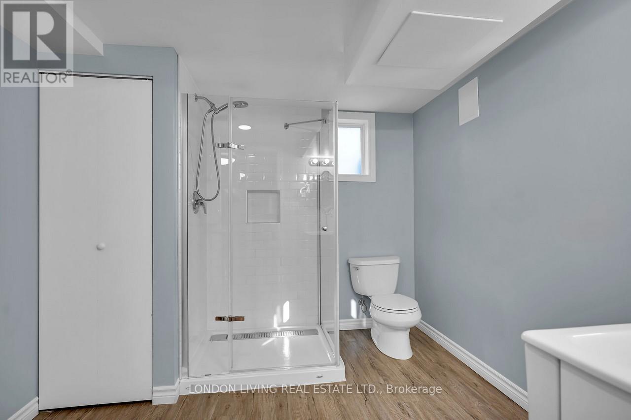 Photo 31 of 49 for 236 Ridout Street S
