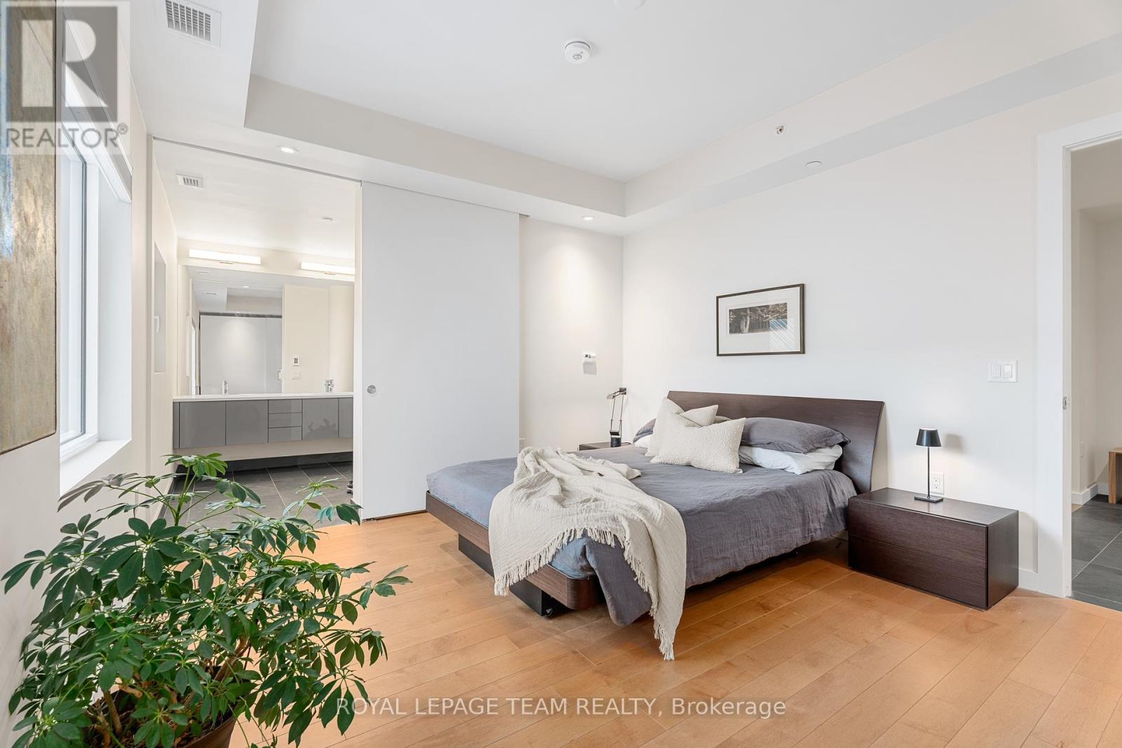 504 - 135 Barrette Street, Ottawa, Ontario  K1L 7Z9 - Photo 27 - X12077880