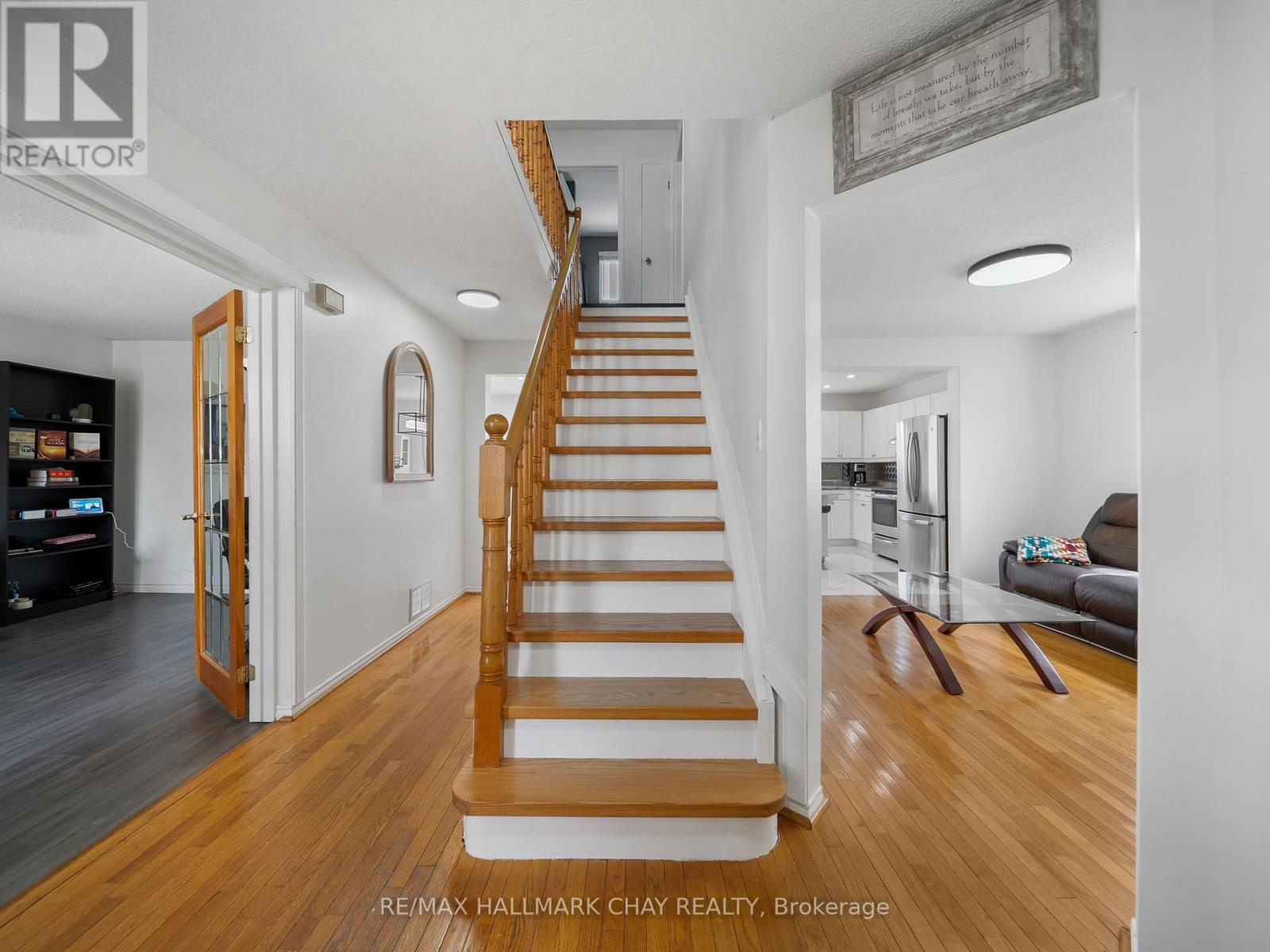 Property at 51 SHAKESPEARE CRESCENT image 5