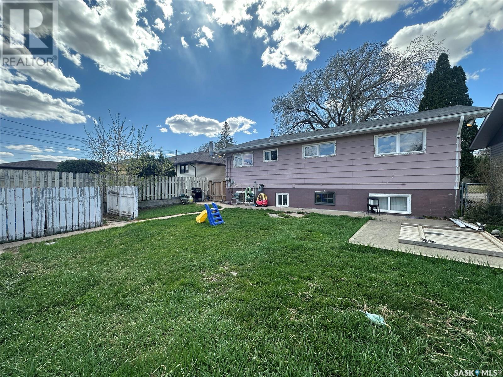 Property at 408 O AVENUE N image 3