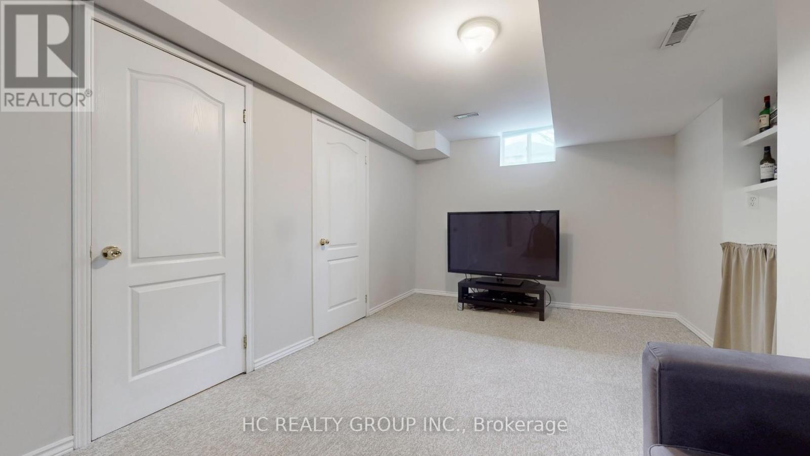 6391 Amber Glen Drive, Mississauga, Ontario  L5N 7V9 - Photo 29 - W12129620