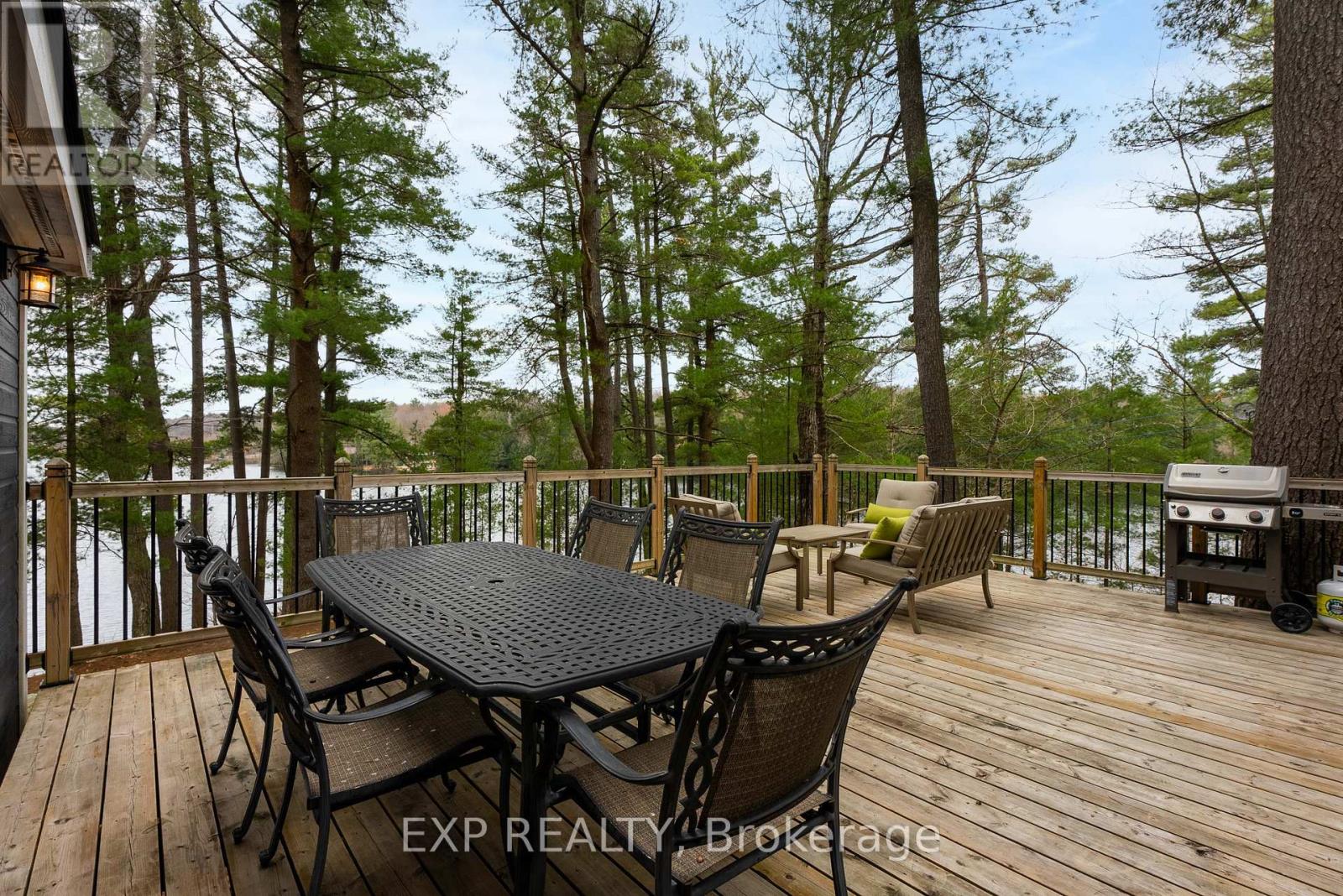 5b Southwell Drive, Seguin, Ontario  P2A 2W8 - Photo 8 - X12129645