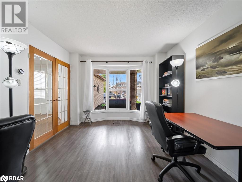 Property at 51 SHAKESPEARE Crescent image 5